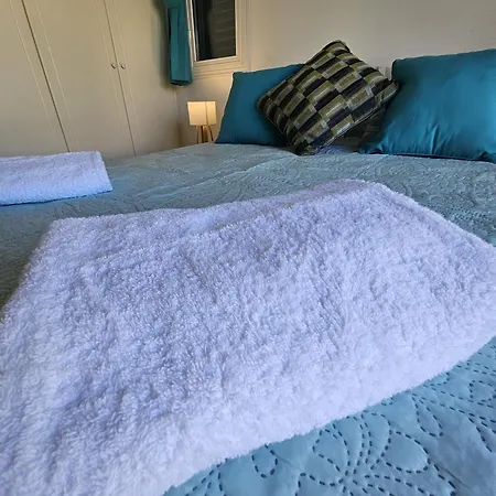 Family-friendly 2br Poolside With Terrace, Universal Area